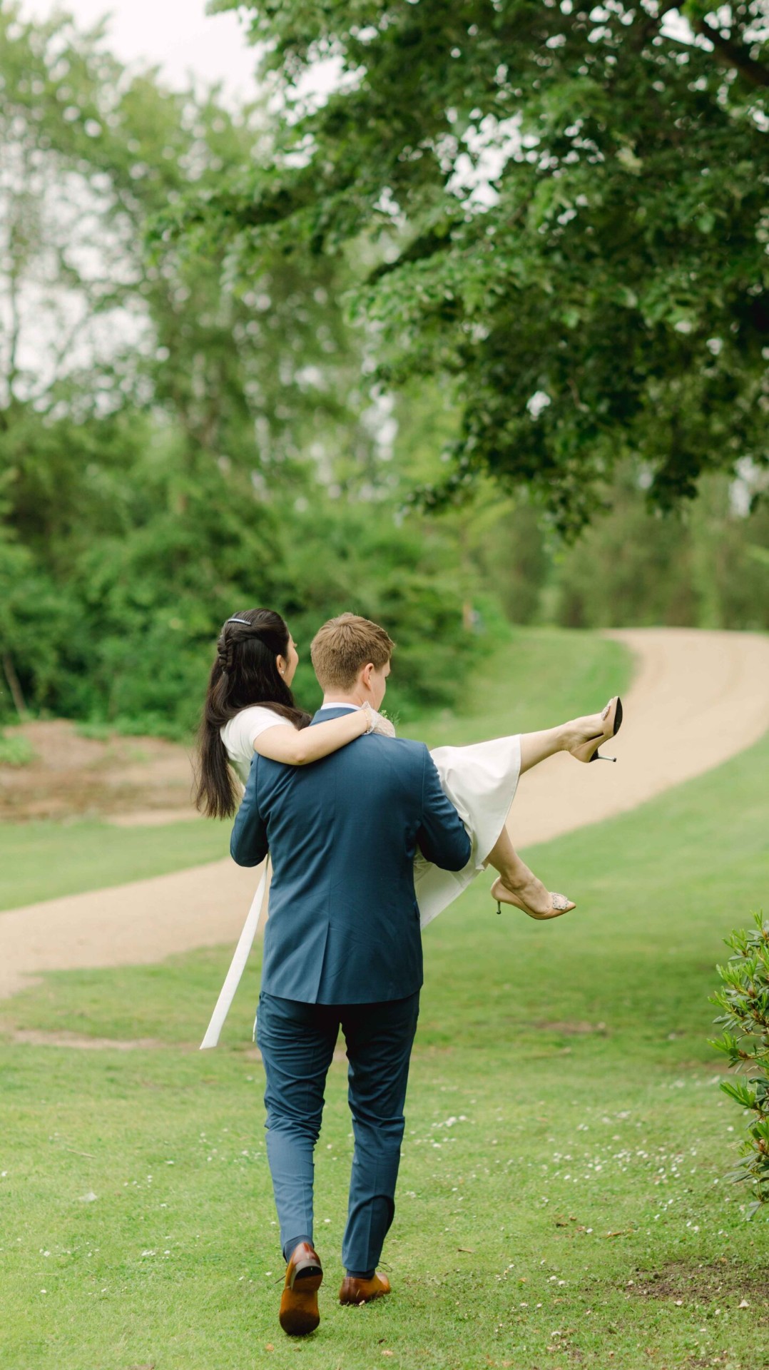 Wedding photograph by Alfred Gjura